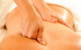 Massage Bấm Huyệt Toàn Thân Có Tốt Không?